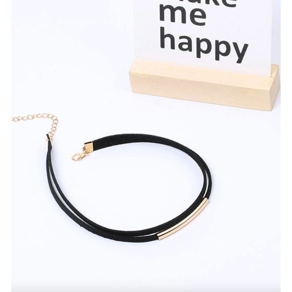 2/$30 Black Gold Choker Statement Necklace Metal Gold Tone Classic Vegan Leather - Picture 8 of 9